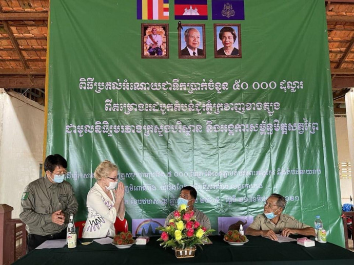 អង្គការសម្ព័ន្ធមិត្តសត្វព្រៃ នឹងប្រគល់ប្រាក់ជិត២០ម៉ឺនដុល្លារ ជូនរដ្ឋបាលខេត្តពោធិ៍សាត់ ទប់ស្កាត់កូវិដ១៩